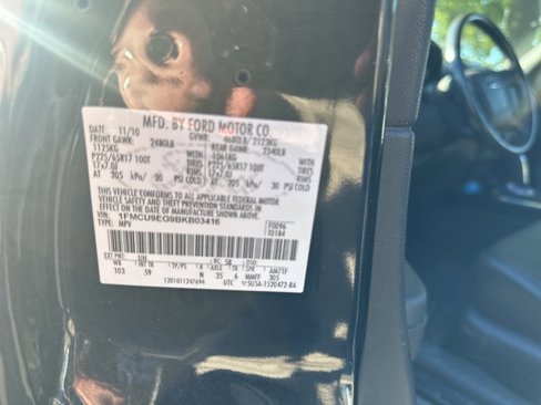 Used 2011 Ford Escape Limited w/ 302A Rapid Spec Order Code image 8
