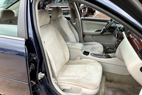Used 2007 Chevrolet Impala LT image 9