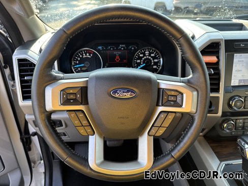 Used 2020 Ford F150 Lariat image 28