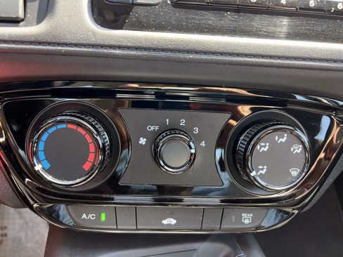 Certified 2022 Honda HR-V LX image 25