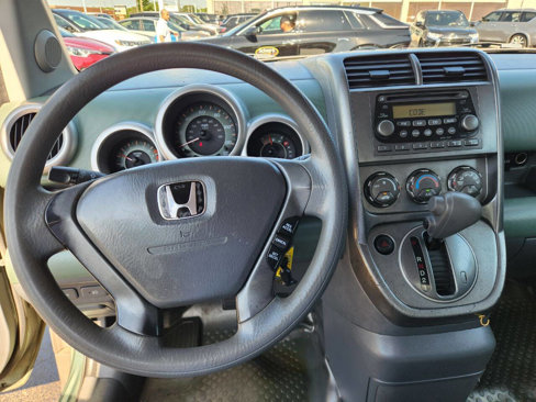 Used 2004 Honda Element EX image 16