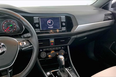 Used 2021 Volkswagen Jetta R-Line image 13