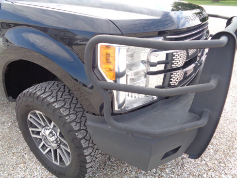 Used 2017 Ford F250 Lariat w/ Lariat Ultimate Package image 35