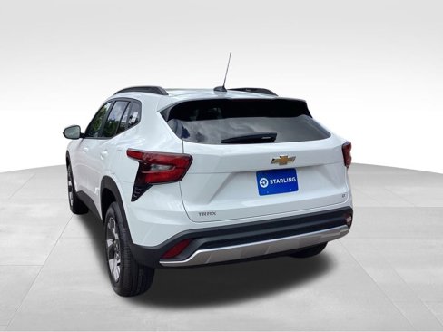 New 2025 Chevrolet Trax LT image 6