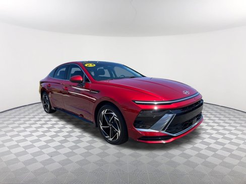 Used 2024 Hyundai Sonata SEL w/ Convenience Package image 4
