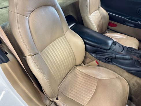 Used 2002 Chevrolet Corvette Coupe image 51