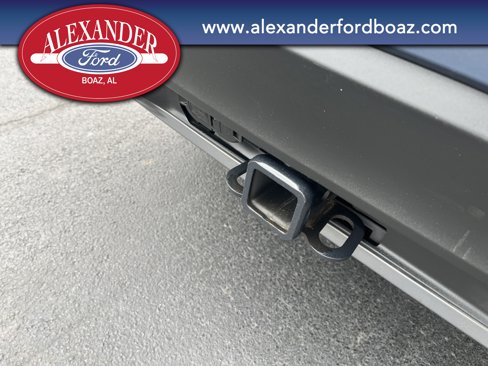 Used 2021 Ford Explorer XLT w/ Equipment Group 202A image 8