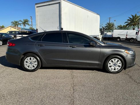 Used 2019 Ford Fusion S image 4