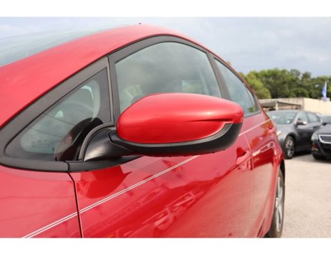 Used 2018 Kia Forte S image 4