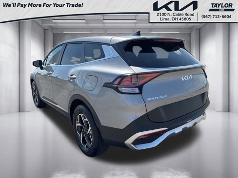 Used 2024 Kia Sportage LX image 7