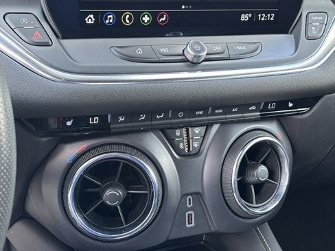 Certified 2023 Chevrolet Blazer LT w/ Convenience Package image 29