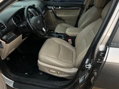 Used 2014 Kia Sorento EX image 6