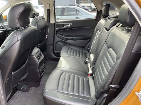 Used 2016 Ford Edge SEL w/ Equipment Group 201A image 11
