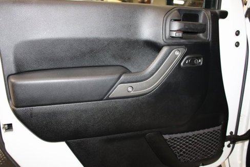 Used 2015 Jeep Wrangler Unlimited Sport image 26