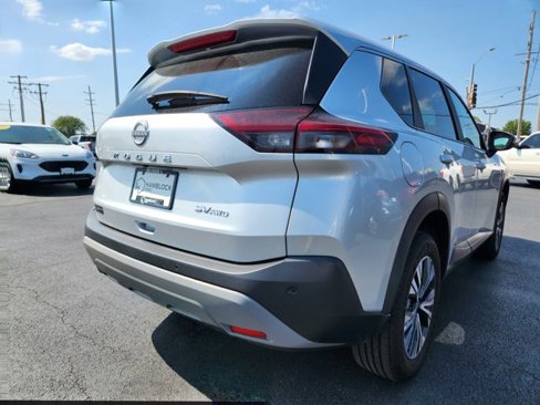 Used 2023 Nissan Rogue SV image 38