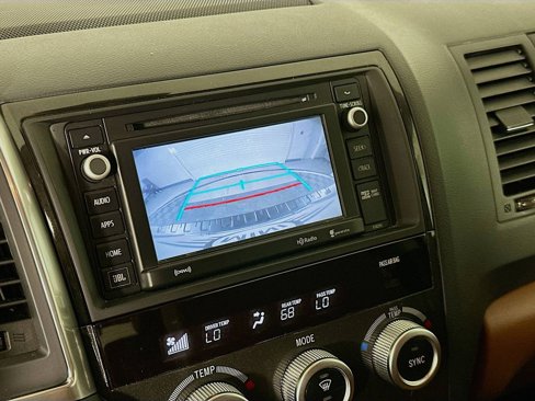 Used 2018 Toyota Sequoia Platinum image 14