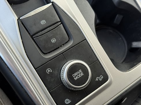 Used 2020 Ford Explorer Limited image 24