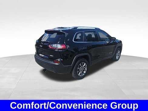 Used 2019 Jeep Cherokee Latitude Plus w/ Comfort/Convenience Group image 5