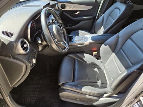 Used 2021 Mercedes-Benz GLC 300 image 12