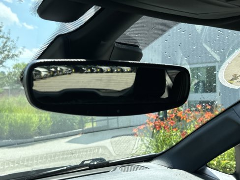 Used 2021 Chrysler Pacifica Touring w/ S Appearance Package image 28