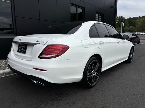 Used 2020 Mercedes-Benz E 350 4MATIC Sedan image 6