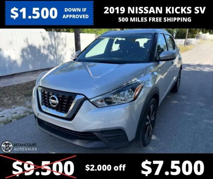 Used 2019 Nissan Kicks SV image 1