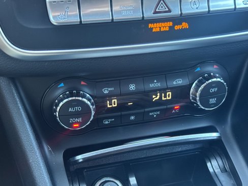 Used 2018 Mercedes-Benz CLA 250 image 20