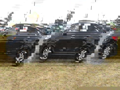 Used 2019 Kia Sorento L image 6