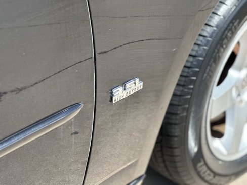 Used 2010 Dodge Charger SXT image 25