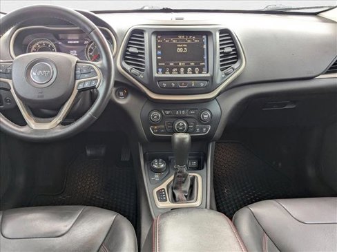 Used 2015 Jeep Cherokee Trailhawk w/ Comfort/Convenience Group image 18