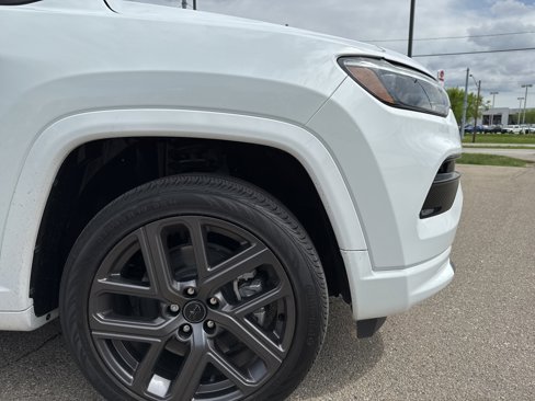 New 2025 Jeep Compass Limited w/ High Altitude Package image 7