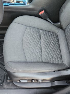 Used 2019 Chevrolet Equinox LT image 18