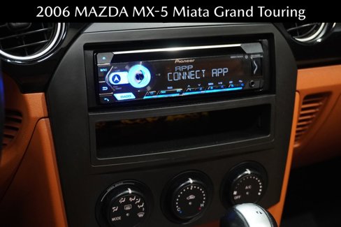 Used 2006 MAZDA MX-5 Miata Grand Touring image 11