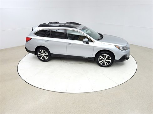 Used 2019 Subaru Outback 2.5i Limited w/ Popular Package #2 image 20