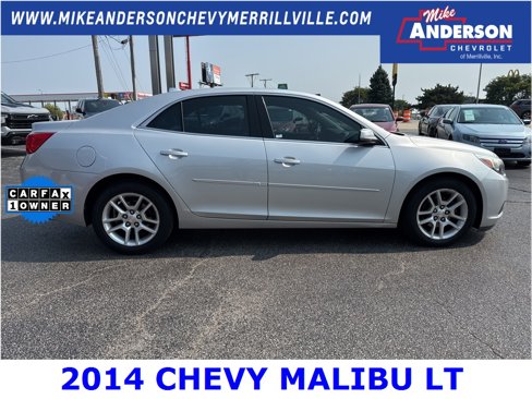 Used 2014 Chevrolet Malibu LT w/ Power Convenience Package image 2