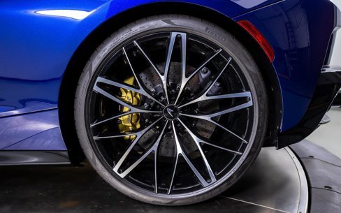 Used 2025 McLaren GTS image 13