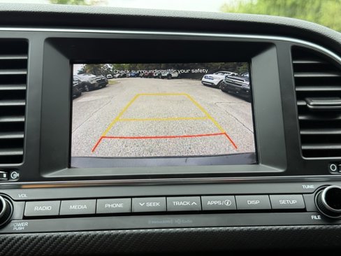 Used 2018 Hyundai Elantra Sport image 16