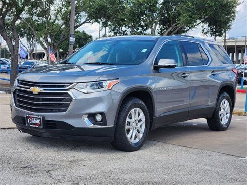 Used 2018 Chevrolet Traverse LT image 3