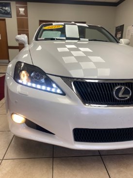 Used 2010 Lexus IS 250C w/ Luxury Pkg image 18