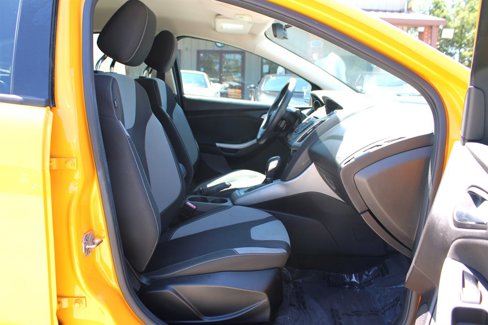 Used 2012 Ford Focus SE image 16