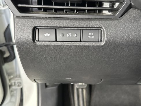 Used 2023 Nissan Altima 2.5 SR image 25