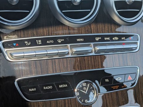 Used 2019 Mercedes-Benz C 300 4MATIC Sedan image 22