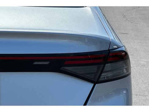 Certified 2024 Honda Accord LX image 44