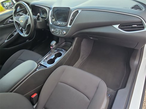 Certified 2022 Chevrolet Malibu RS image 30