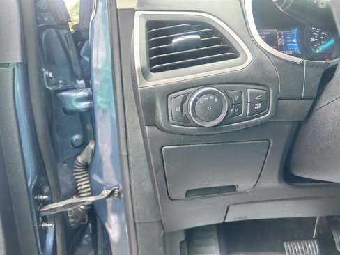Used 2019 Ford Edge SEL w/ Equipment Group 201A image 12