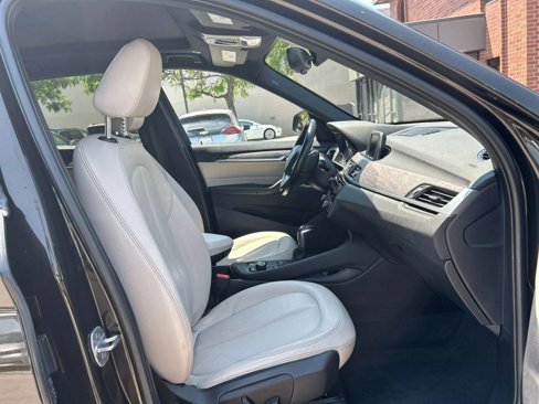Used 2017 BMW X1 xDrive28i image 32