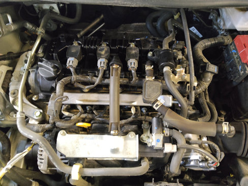 Used 2023 Nissan Versa SV image 30