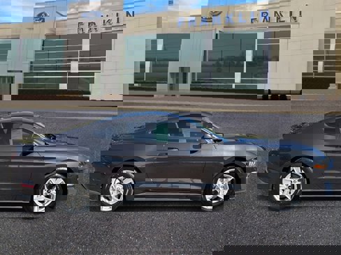 Certified 2022 Ford Mustang Coupe image 8