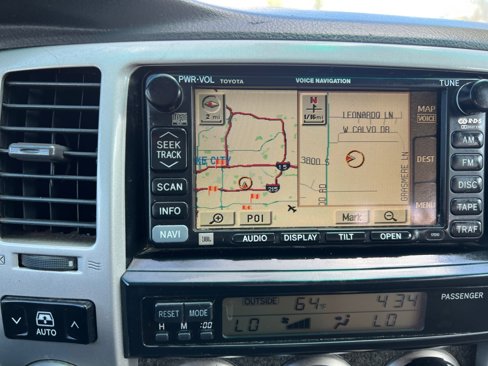 Used 2004 Toyota 4Runner Limited image 22