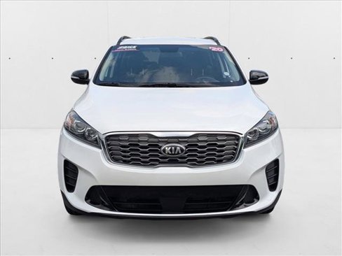 Used 2020 Kia Sorento S image 2